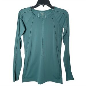 Athleta foothill women’s Teal Perforated Long Sleeve Athletic Top XS